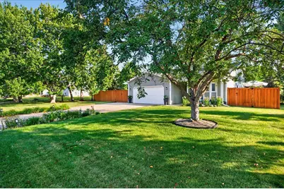 2722 94th Way, Brooklyn Park, MN 55444 - Photo 3