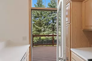 1905 Red Maple Ln, Northfield, MN 55057 - Photo 11