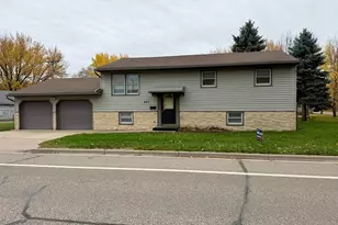 407 5th Ave SW, Little Falls, MN 56345 - Photo 1