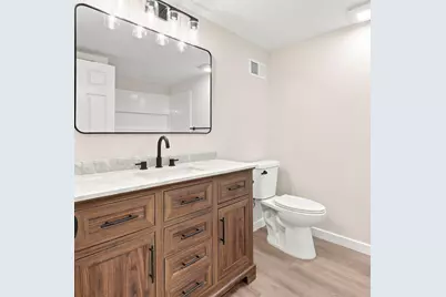 2318 Buchanan Street NE, Minneapolis, MN 55418 - Photo 27
