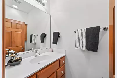 10776 Falling Water Lane #B, Woodbury, MN 55129 - Photo 21
