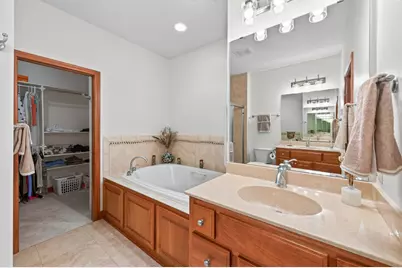 10776 Falling Water Lane #B, Woodbury, MN 55129 - Photo 15