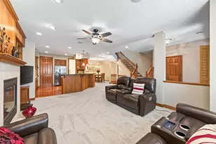 10776 Falling Water Ln, Woodbury, MN 55129 - Photo 35