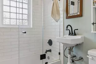 3904 Thomas Ave S, Minneapolis, MN 55410 - Photo 25
