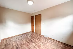 145 Jessamine Ave E, Saint Paul, MN 55117 - Photo 9