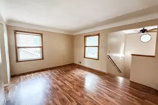 145 Jessamine Ave E, Saint Paul, MN 55117 - Photo 5