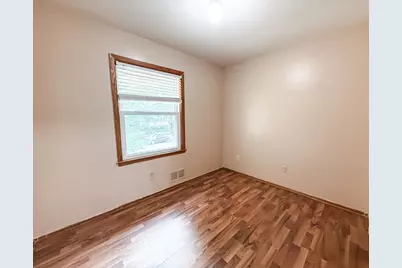 145 Jessamine Avenue E, Saint Paul, MN 55117 - Photo 11