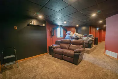 411 E Gustavus Avenue, Fergus Falls, MN 56537 - Photo 33