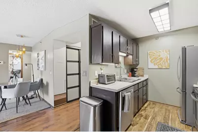 26 10th St W #610, Saint Paul, MN 55102 - Photo 3