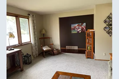 1202 Martin Road, Albert Lea, MN 56007 - Photo 9