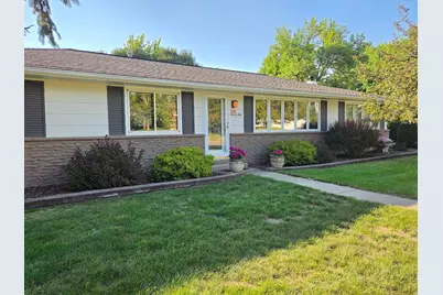 1202 Martin Road, Albert Lea, MN 56007 - Photo 1