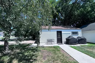 203 S Garden St, Lake City, MN 55041 - Photo 7