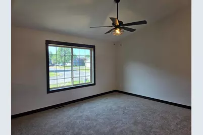 305 N Lane, Green Isle, MN 55338 - Photo 9