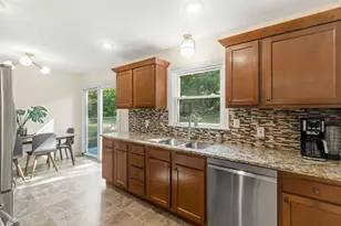 1310 Welcome Ave N, Golden Valley, MN 55422 - Photo 9