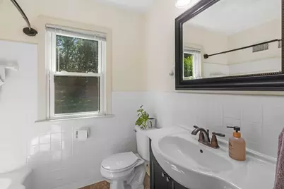1310 Welcome Avenue N, Golden Valley, MN 55422 - Photo 11