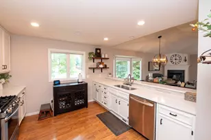 14348 Embassy Way, Apple Valley, MN 55124 - Photo 9