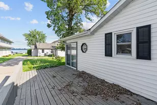 555 N Shore Dr, Forest Lake, MN 55025 - Photo 5