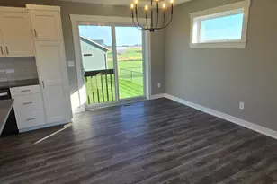 1801 12th Ave NE, Austin, MN 55912 - Photo 35