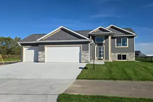 1801 12th Ave NE, Austin, MN 55912 - Photo 1