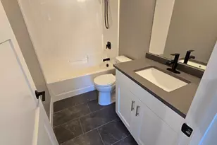 1801 12th Ave NE, Austin, MN 55912 - Photo 21