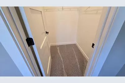 1801 12th Avenue NE, Austin, MN 55912 - Photo 11