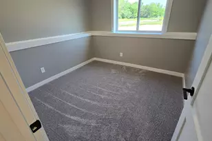 1801 12th Ave NE, Austin, MN 55912 - Photo 15