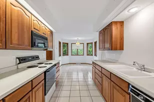104 5th Ave NW, Spring Grove, MN 55974 - Photo 9