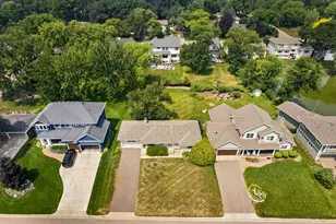 5308 Forslin Dr, Edina, MN 55436 - Photo 3