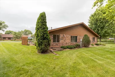 2205 Baihly Court SW, Rochester, MN 55902 - Photo 33