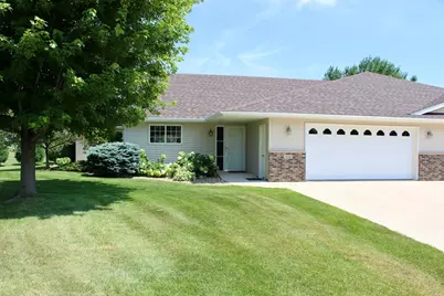 314 5th Circle SW, Blooming Prairie, MN 55917 - Photo 1