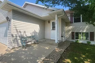 5701 51st St NW, Rochester, MN 55901 - Photo 3