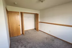 5701 51st St NW, Rochester, MN 55901 - Photo 17