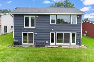 614 37th St SW, Rochester, MN 55902 - Photo 31