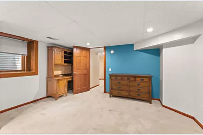 1017 Thomas Avenue S, Minneapolis, MN 55405 - Photo 47