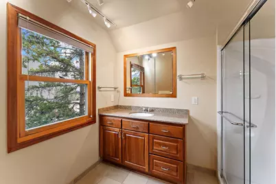1017 Thomas Avenue S, Minneapolis, MN 55405 - Photo 33