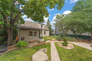 1017 Thomas Ave S, Minneapolis, MN 55405 - Photo 23