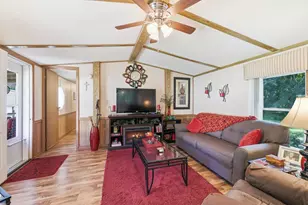910 Lake Shore Blvd, Wahkon, MN 56386 - Photo 13