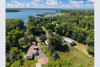 910 Lake Shore Boulevard, Wahkon, MN 56386 - Photo 3