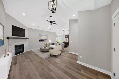 877 Picadilly Lane NW, Rochester, MN 55901 - Photo 5