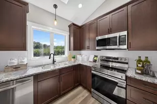 877 Picadilly Ln NW, Rochester, MN 55901 - Photo 15