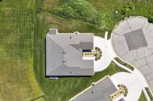 877 Picadilly Ln NW, Rochester, MN 55901 - Photo 35