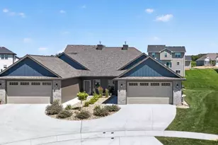 877 Picadilly Ln NW, Rochester, MN 55901 - Photo 1