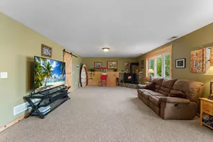 25188 Firefly Ave, Wyoming, MN 55092 - Photo 43