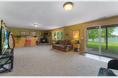 25188 Firefly Avenue, Wyoming, MN 55092 - Photo 41