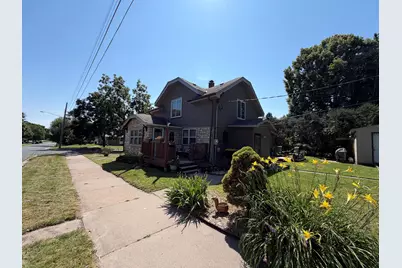 158 Moreland Avenue E, West Saint Paul, MN 55118 - Photo 1