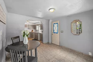 158 Moreland Ave E, West Saint Paul, MN 55118 - Photo 13