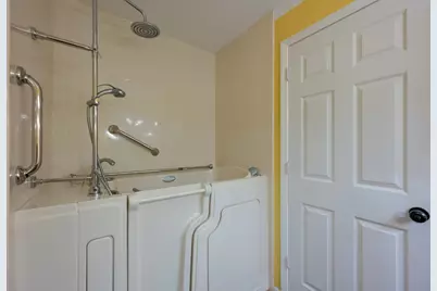 340 Prentice Street S, Clayton, WI 54004 - Photo 21