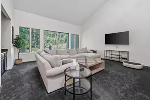 11730 Vista Dr, Minnetonka, MN 55343 - Photo 3