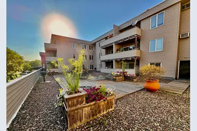 2425 E Franklin Avenue #303, Minneapolis, MN 55406 - Photo 21