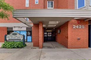 2425 E Franklin Ave, Minneapolis, MN 55406 - Photo 25
